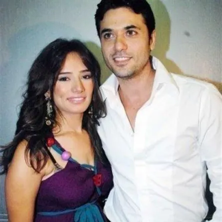 أحمد عز يقاضي زينة بتهمة التشهير به