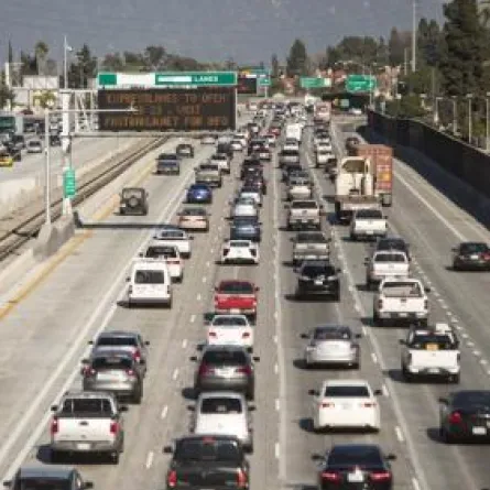 266 مليار دولار كلفة زحمة السير سنوياً