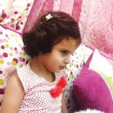 150 ألف ريال لطفلة فقدت بصرها بعسير