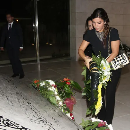 أصالة تزور ضريح عرفات في فلسطين وشائعات تسبق حفلها