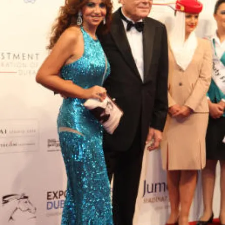 تزاحم على مدخل "أرينا" في افتتاح مهرجان دبي السينمائي الدولي