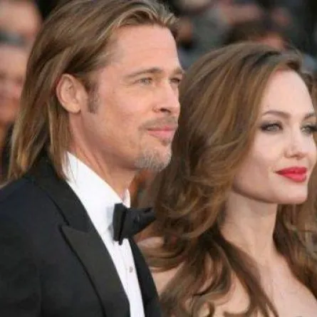 Brad Pitt يخون  Angelina Jolie