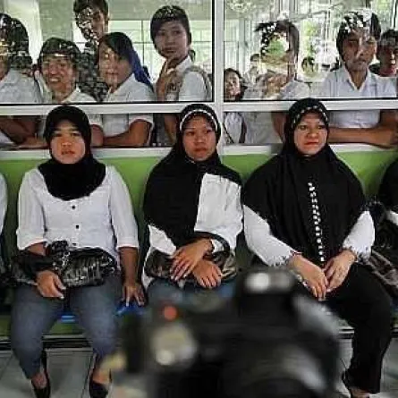 بدء وصول دفعة من العمالة الفلبينية المنزلية إلى السعودية