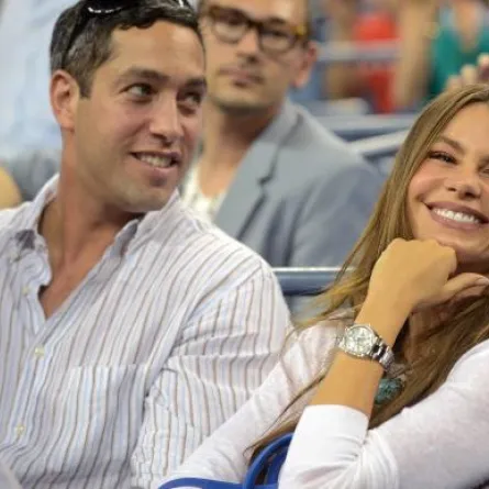 صوفيا فيرغارا تلجأ إلى أمّ بديلة