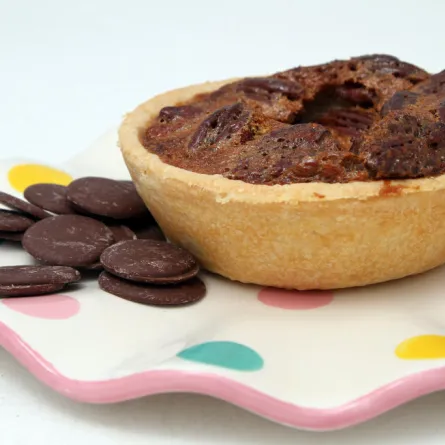 "تارت" التمر والشوكولاتة