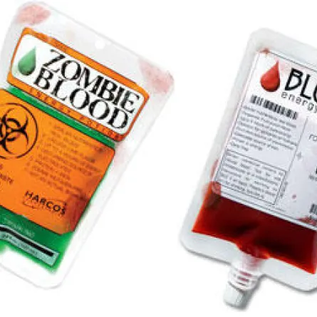 أمريكية مصاصة دماء حقيقية!