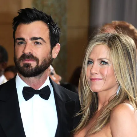 تفاصيل جديدة حول موعد وموقع زفاف  Jennifer Aniston