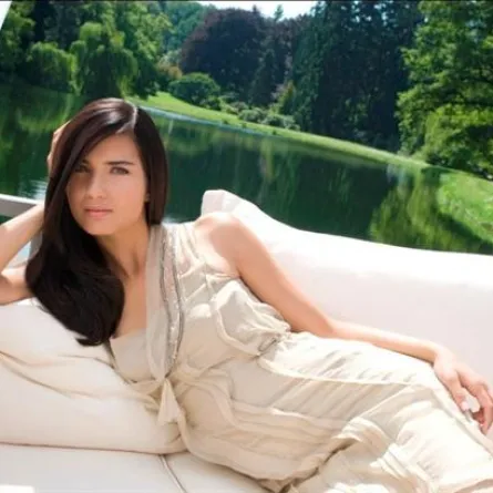 هل تعتزل لميس التمثيل لأجل ابنتيها؟