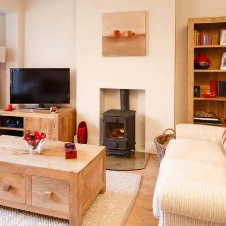 بالفيديو:7 أفكار لصالون ينبض بالدفء شتاءً