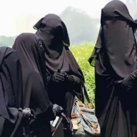 70% من الفتيات السعوديات يعانين الفراغ العاطفي