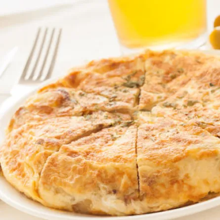 "التورتيلا" الإسبانية:طبق ساخن وبارد