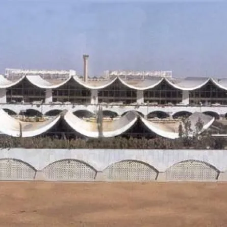 توظيف 500 امرأة مطار الملك عبد العزيز بجده قريباً