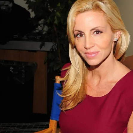 Camille Grammer تستأصل الرحم بعد إصابتها بالسرطان