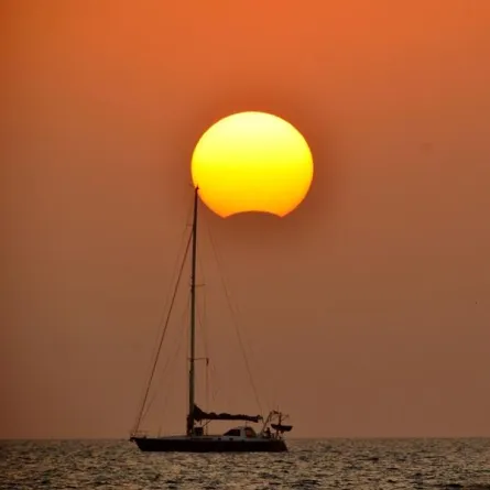 السعوديون يحقّقون 4 مراكز متقدمة في تصوير "كسوف الشمس"