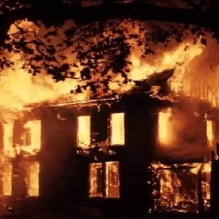 أضاعت هاتفها المحمول.. فأحرقت شقتها