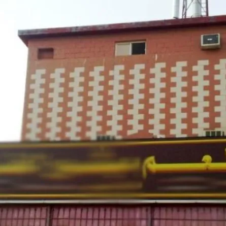 شاب يحاول الانتحار عن مدخنة في الطائف