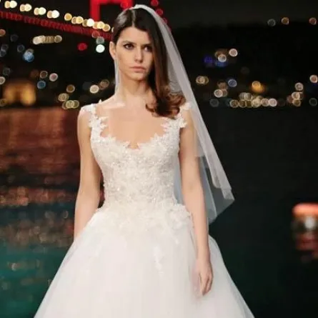 هكذا تستعد بيرين سات لحفل زفافها الشهر المقبل