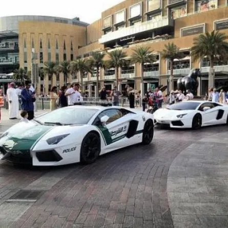 "لامبورغيني" لمطاردة المجرمين في دبي