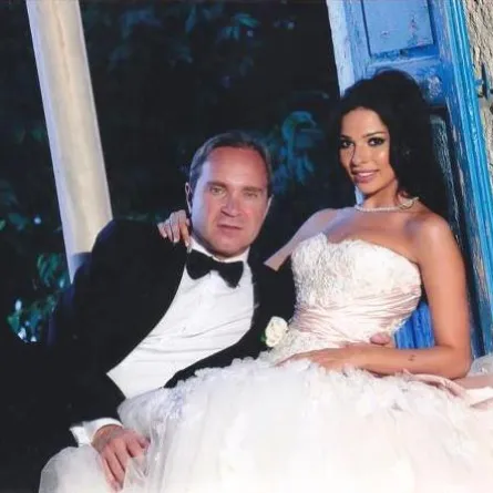 تزوجت نادين نسيب نجيم 16 حزيران/يونيو 2012