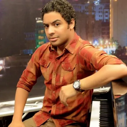 أحمد جمال: أرفض تشبيهي بفضل شاكر