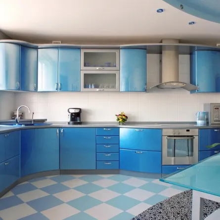 تعرّفي إلى خطوط المطابخ العصريّة