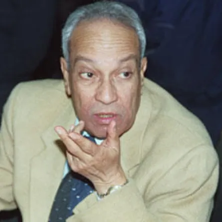 وفاة مبدع الدراما الصعيدية محمد صفاء عامر