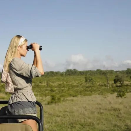 3 عناوين عالمية لرحلات السفاري