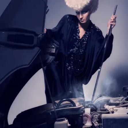 6 مصممات يشاركن بعرض "عباتي" في دبي