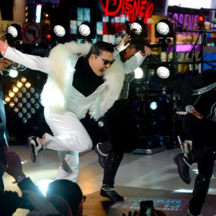 "غانغنام ستايل" تُخرج كوريا الشماليّة من عزلتها