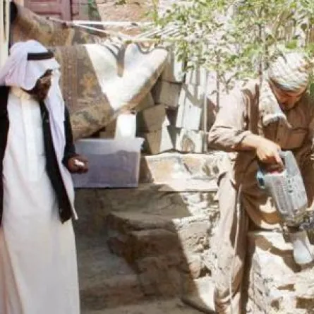 رؤيا لفتاة تهدم شارعاً في الطائف