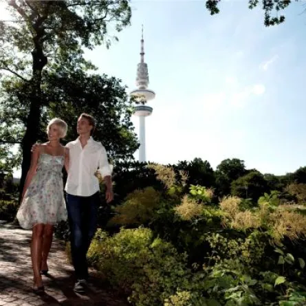 هامبورغ وبرلين شاركتا في "معرض العروس" بدبي