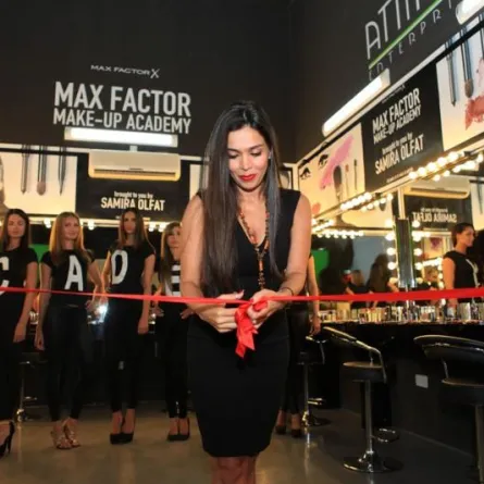 Max factor تفتتح أكاديمية لفن المكياج