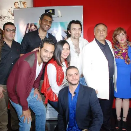 نجوم السينما يفتتحون هاتولي راجل