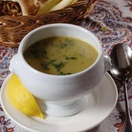 شوربة العدس على الطريقة السعودية