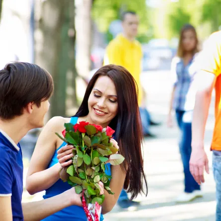 بنت الجيران والحب الأول