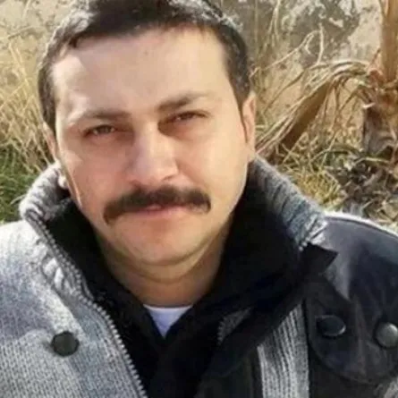 ما الذي يشغل "معتز" عن "باب الحارة"؟!