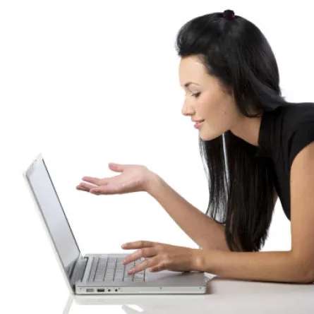 طرق سهلة لتنظيف لوحة مفاتيح اللابتوب