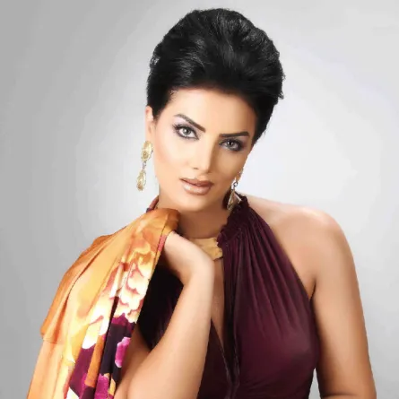 فضيحة حورية فرغلي...عمرها عشر سنوات