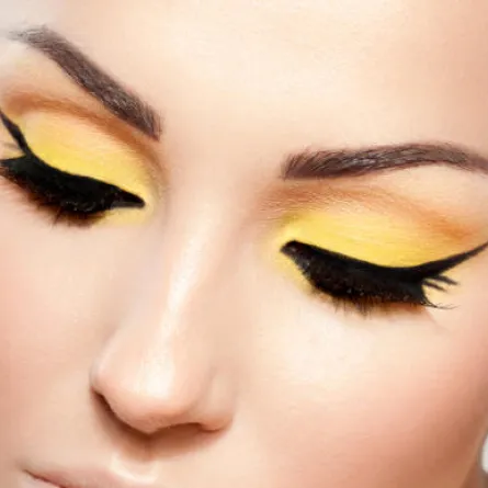 7 نصائح لتطبيق الكحل السّائل