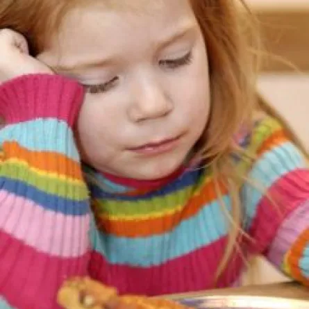 المأكولات السريعة تسبب ربو وأكزيما وحمّى القشّ