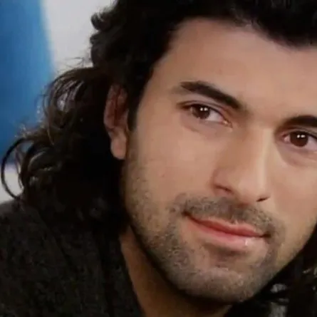 من هي الممثلة الشهيرة التي انضمت إلى مسلسل كريم الجديد؟