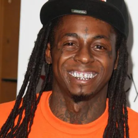 "ليل واين" في غيبوبة مفتعلة