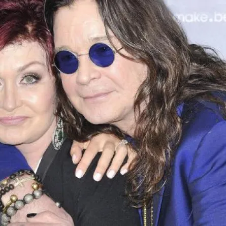 شارون أوسبورن تنفصل عن أوزي بعد 31 سنة من الزواج..بالصور