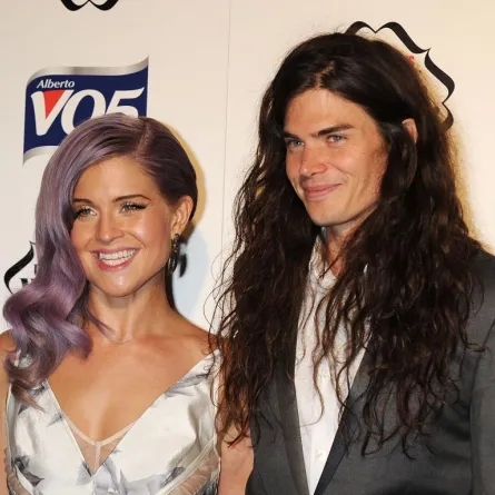 Kelly Osbourne تعلن خطوبتها