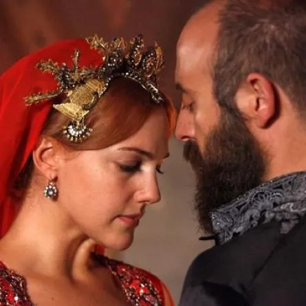 رسمياً تلفزيون " النهار" يوقف عرض الأعمال التركية