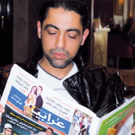 وزير الثقافة التونسيّ يتعرض للاعتداء بالعنف من مخرج سينمائيّ شاب