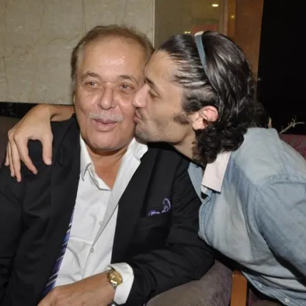 محمود عبد العزيز نجم عرض "عش البلبل"