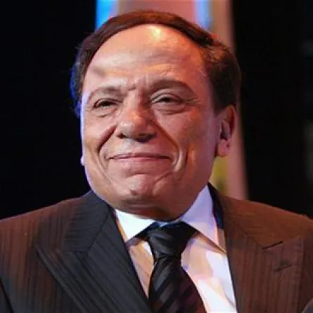 ماذا يقول عادل إمام لـ"سيدتي نت" بعد إهدار دمه؟