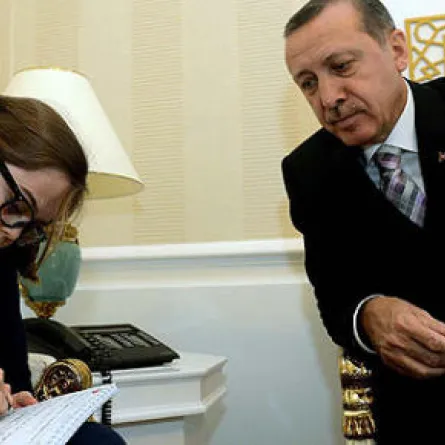 رجب طيب أردوغان يحاور صحافيّة في عمر الـ8