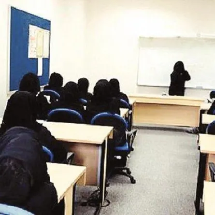 زوج معلمة يعتدي عليها في مكان عملها بالرياض